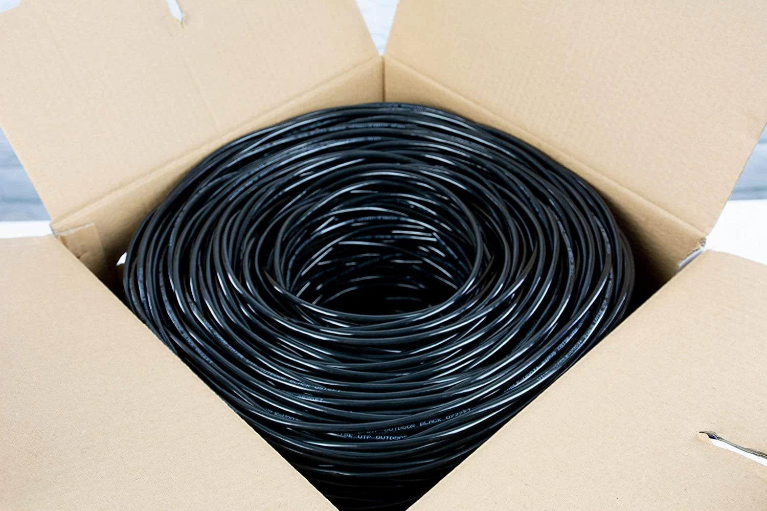 Black 1,000ft Cat6 Ethernet Cable - Image 2