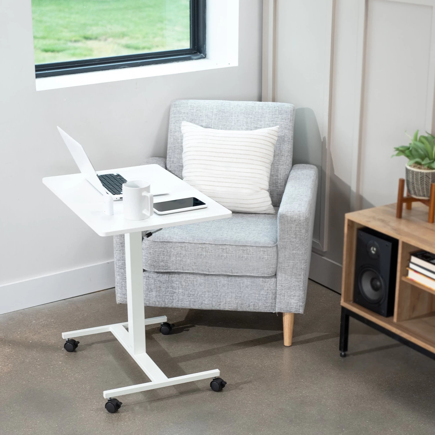 White 28" Pneumatic Mobile Workstation - Image 9