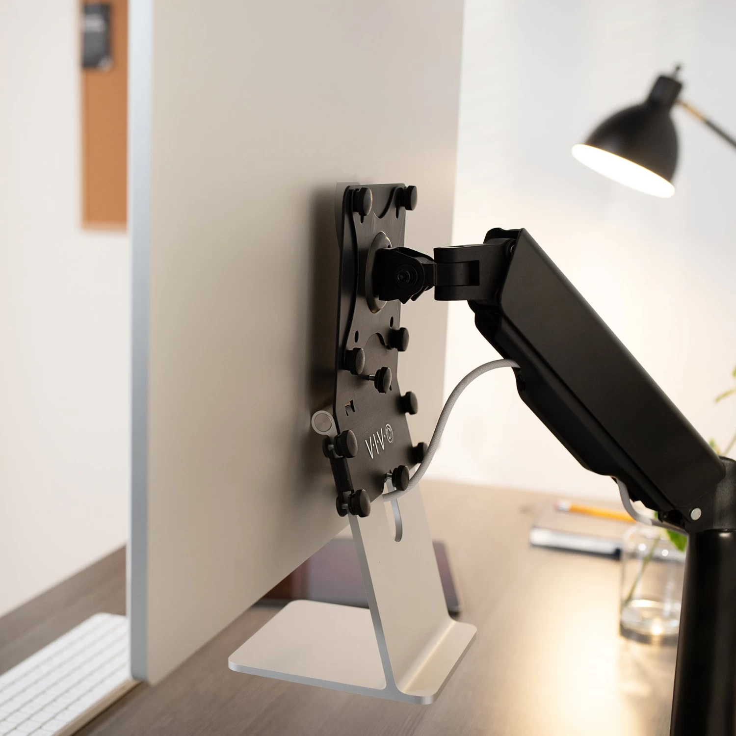 VESA Adapter For 24" M1 And M3 IMac - Image 9