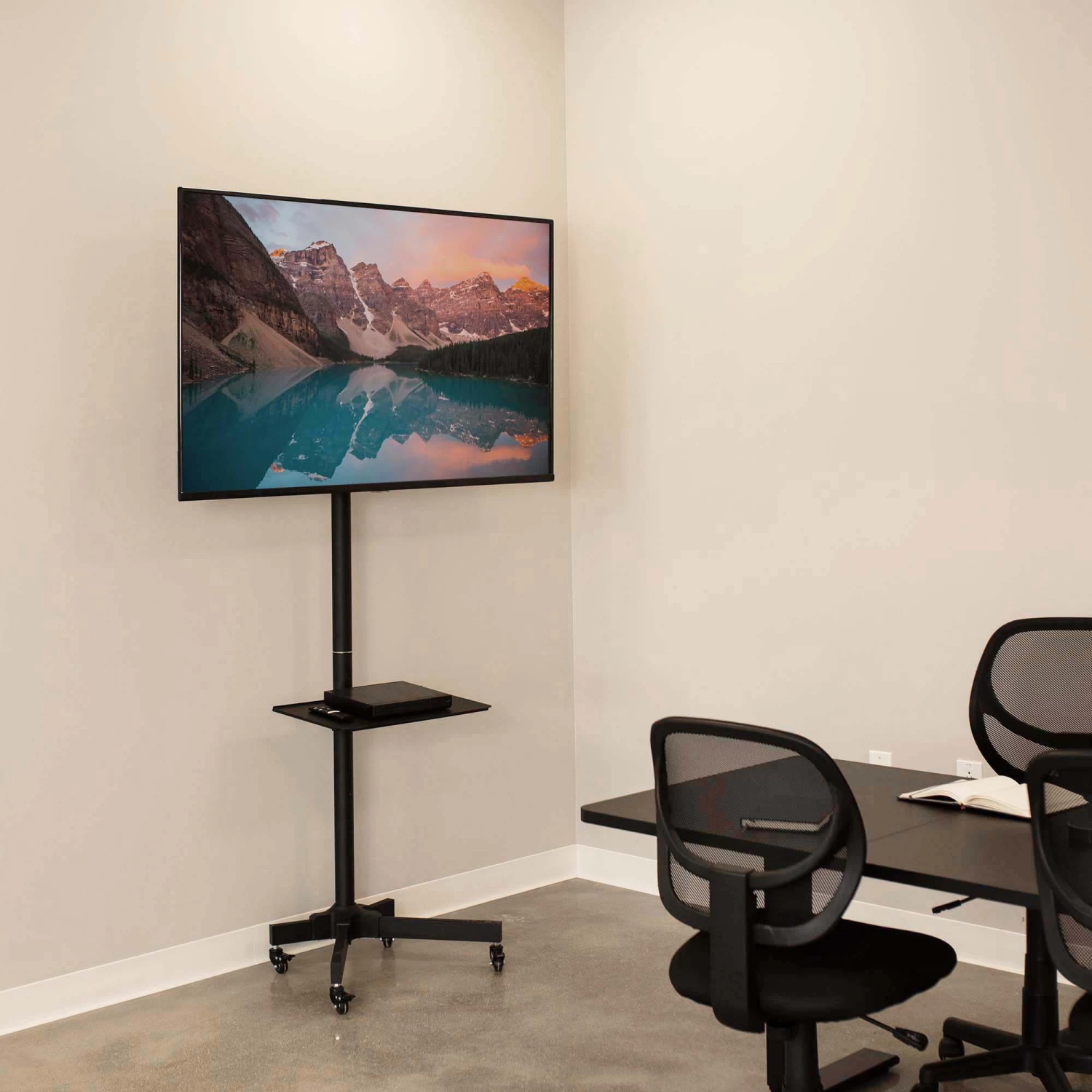 Black TV Cart For 13" To 60" Screens - Image 9